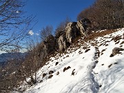 44 Il sole sta sciogliendo la neve